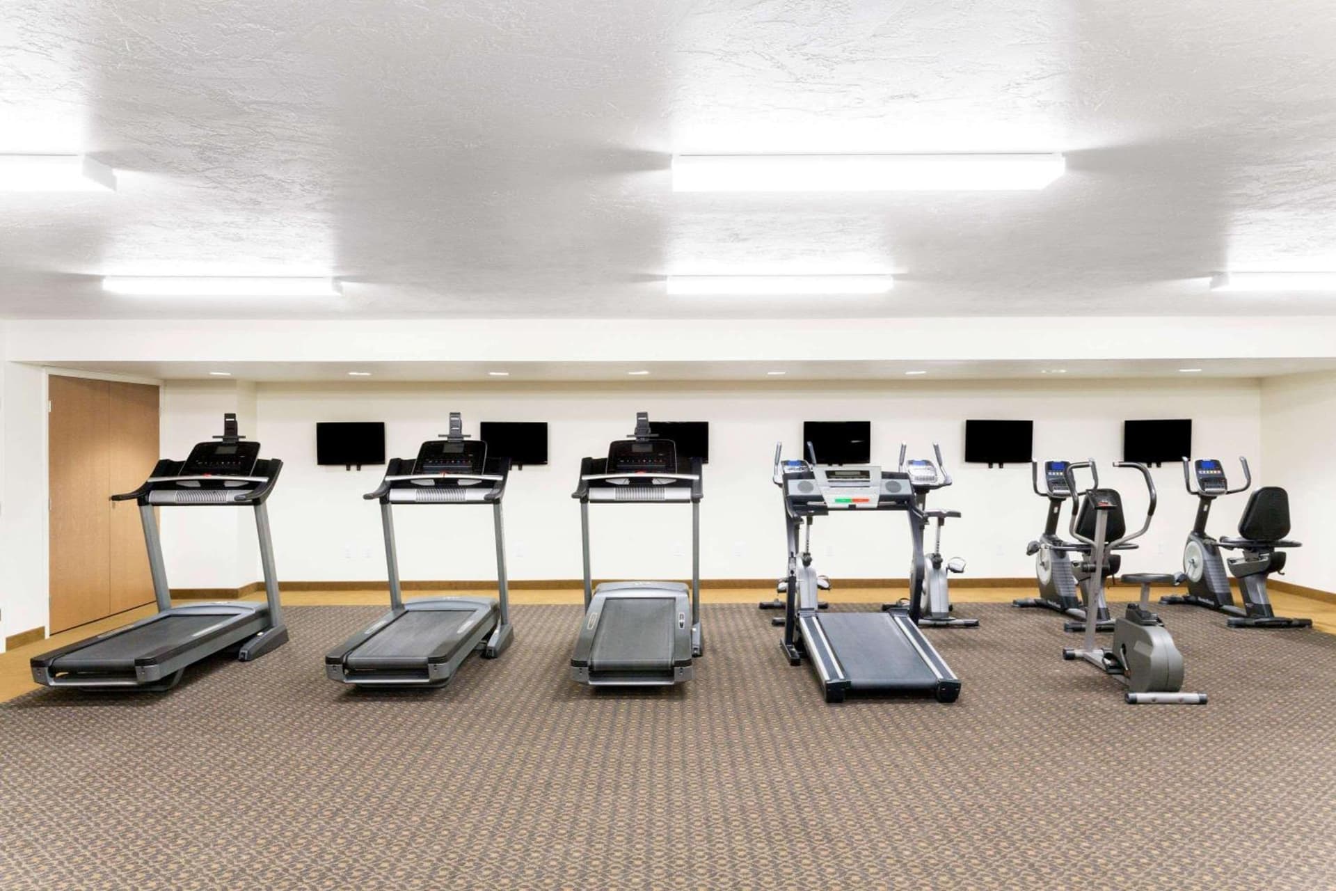 Super 8 by Wyndham Montpelier