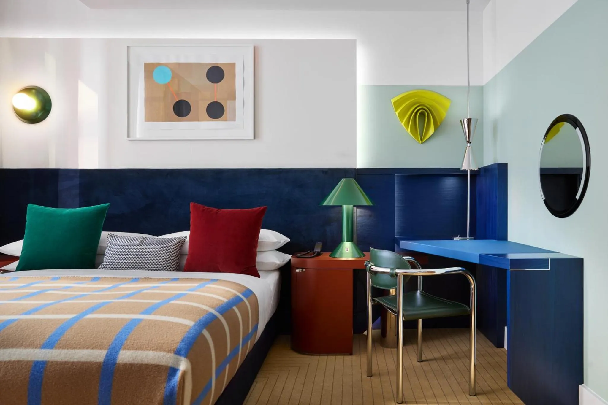 Kimpton Main Frankfurt by IHG