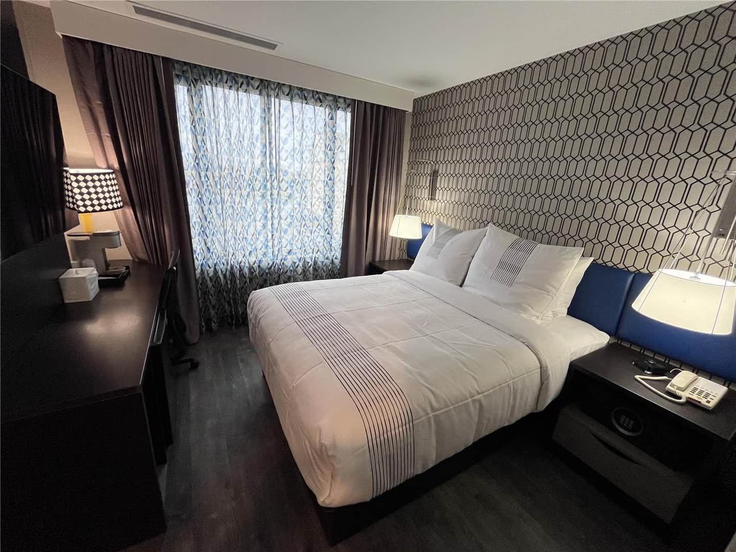 GLō Best Western Bronx NYC