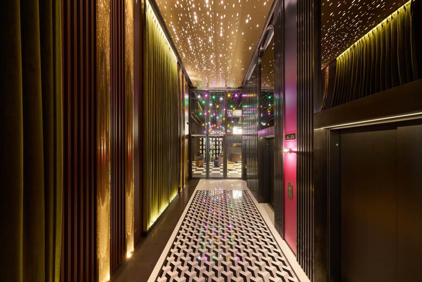 Motto by Hilton Hong Kong Soho