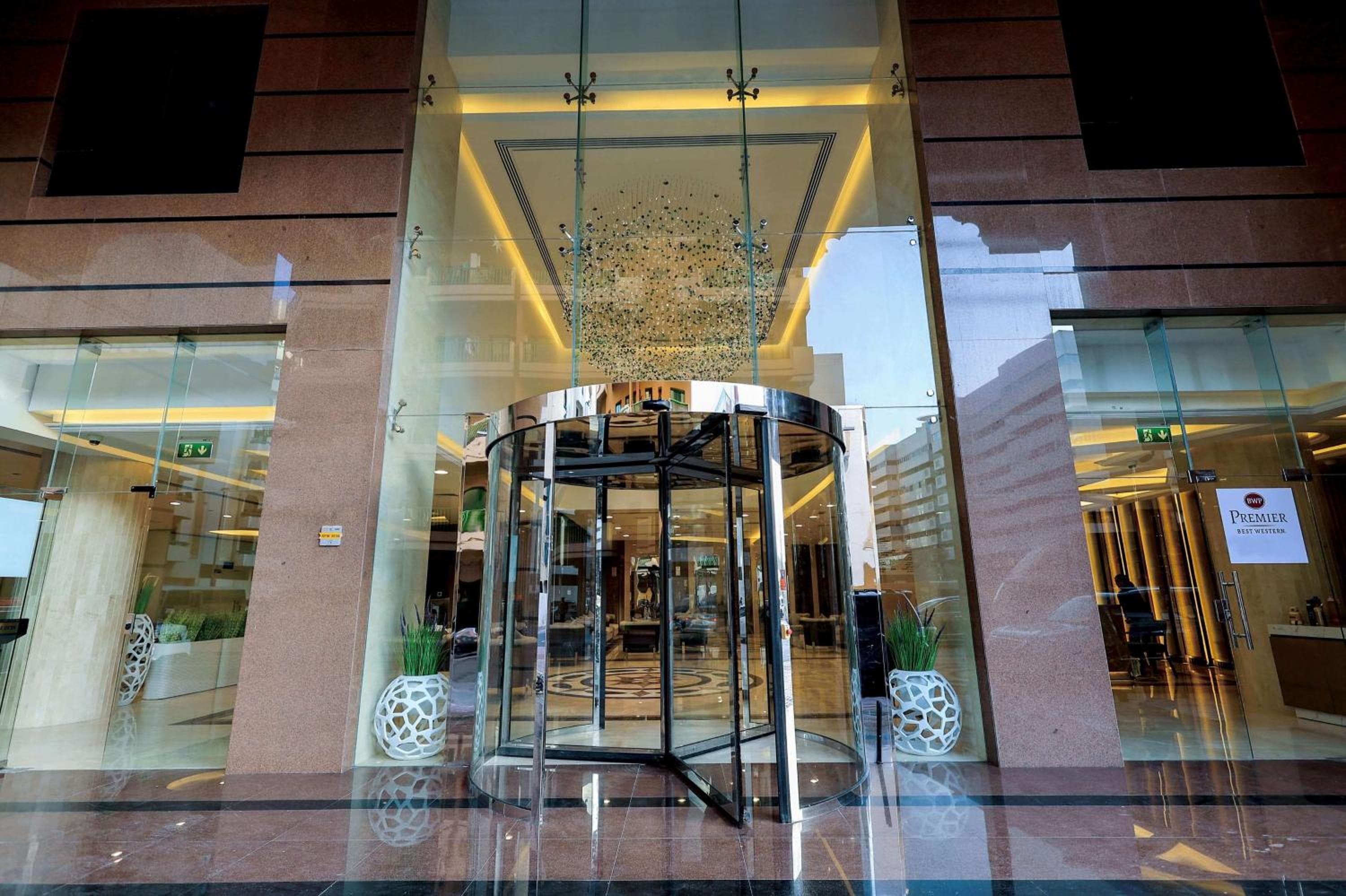 Best Western PREMIER M FOUR HOTEL