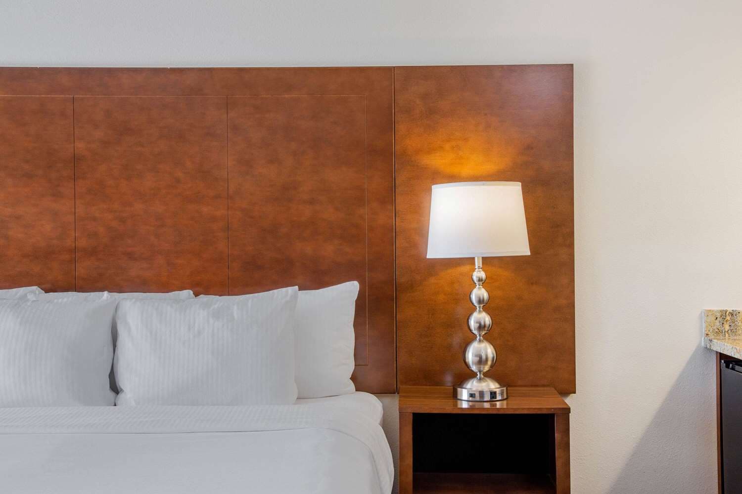 La Quinta Inn & Suites by Wyndham Oakland - Hayward