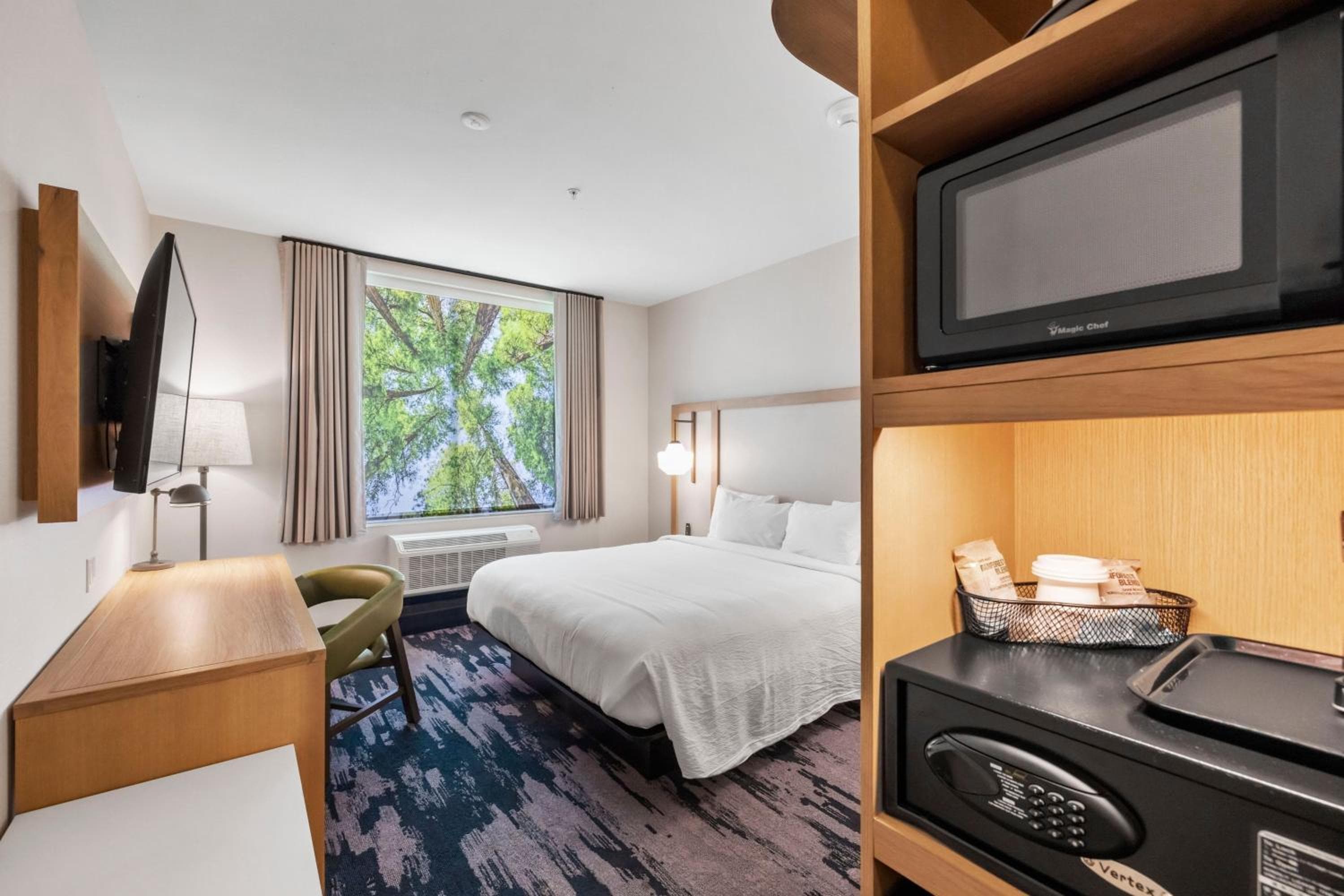 Fairfield Inn & Suites San Francisco Airport Oyster Point Area