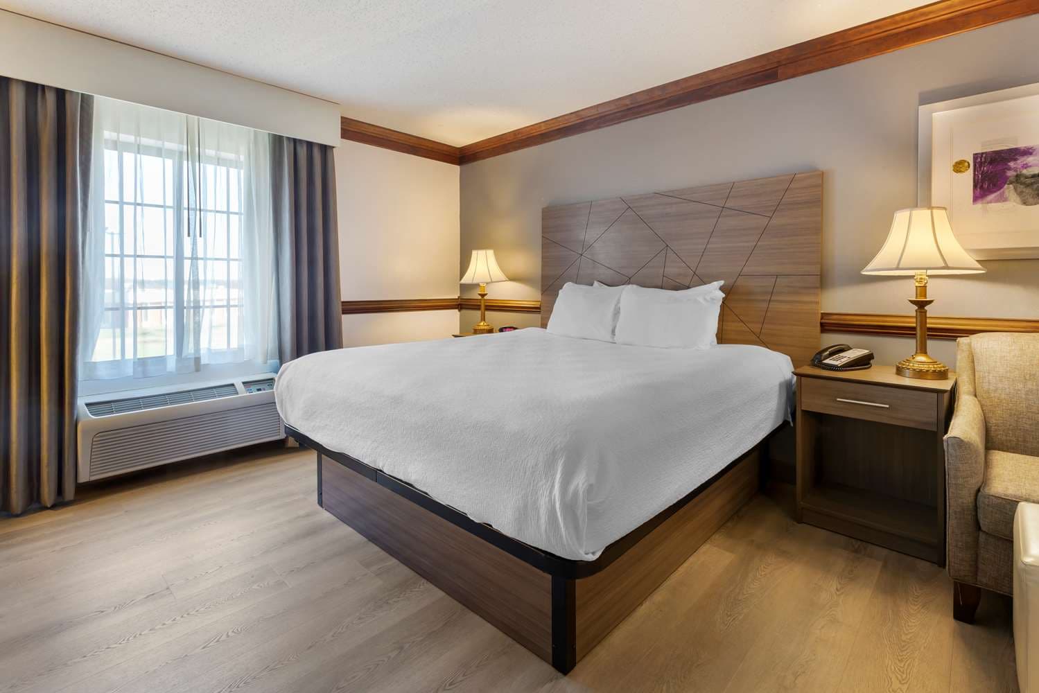 Best Western Plus South Hill Inn