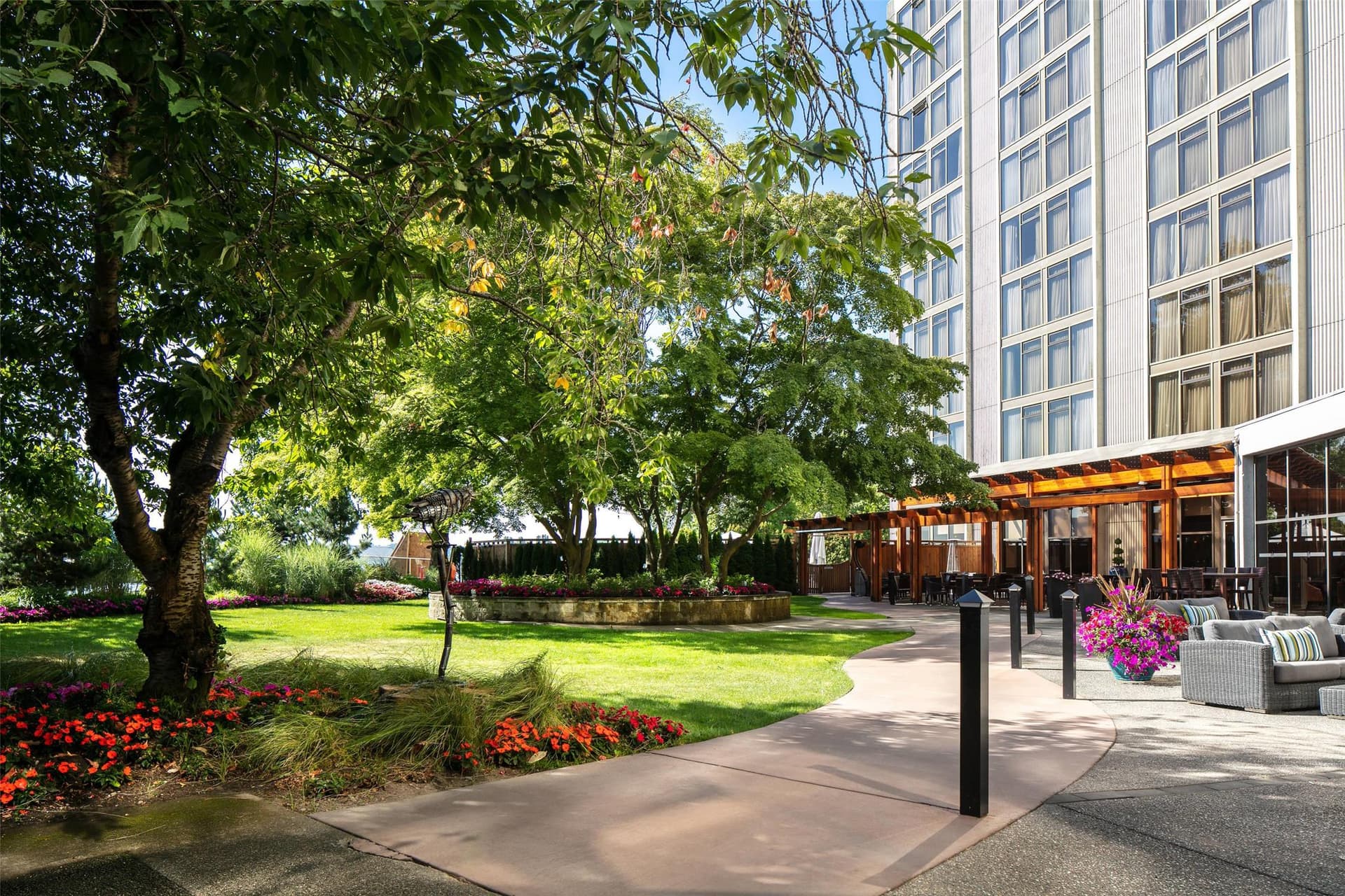 Radisson Blu Vancouver Airport Hotel & Marina