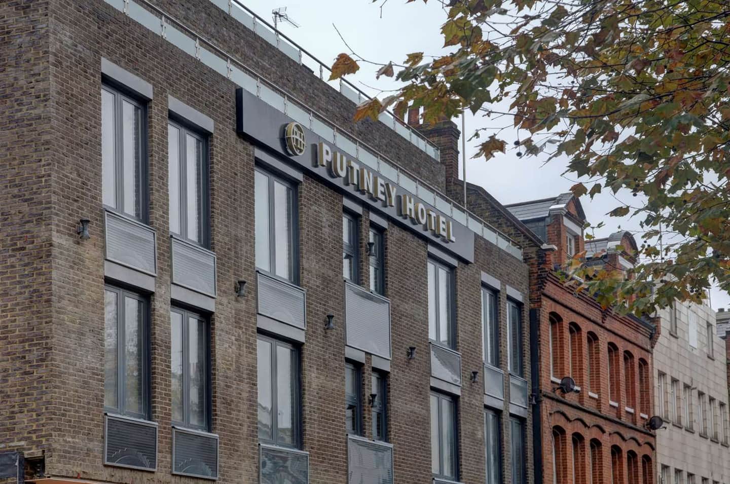 Putney Hotel