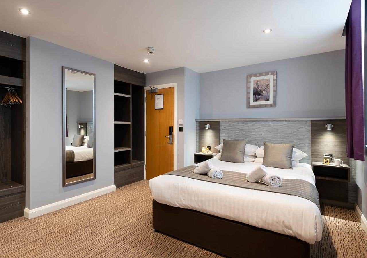 Hogs Back Hotel & Spa Nr Farnham