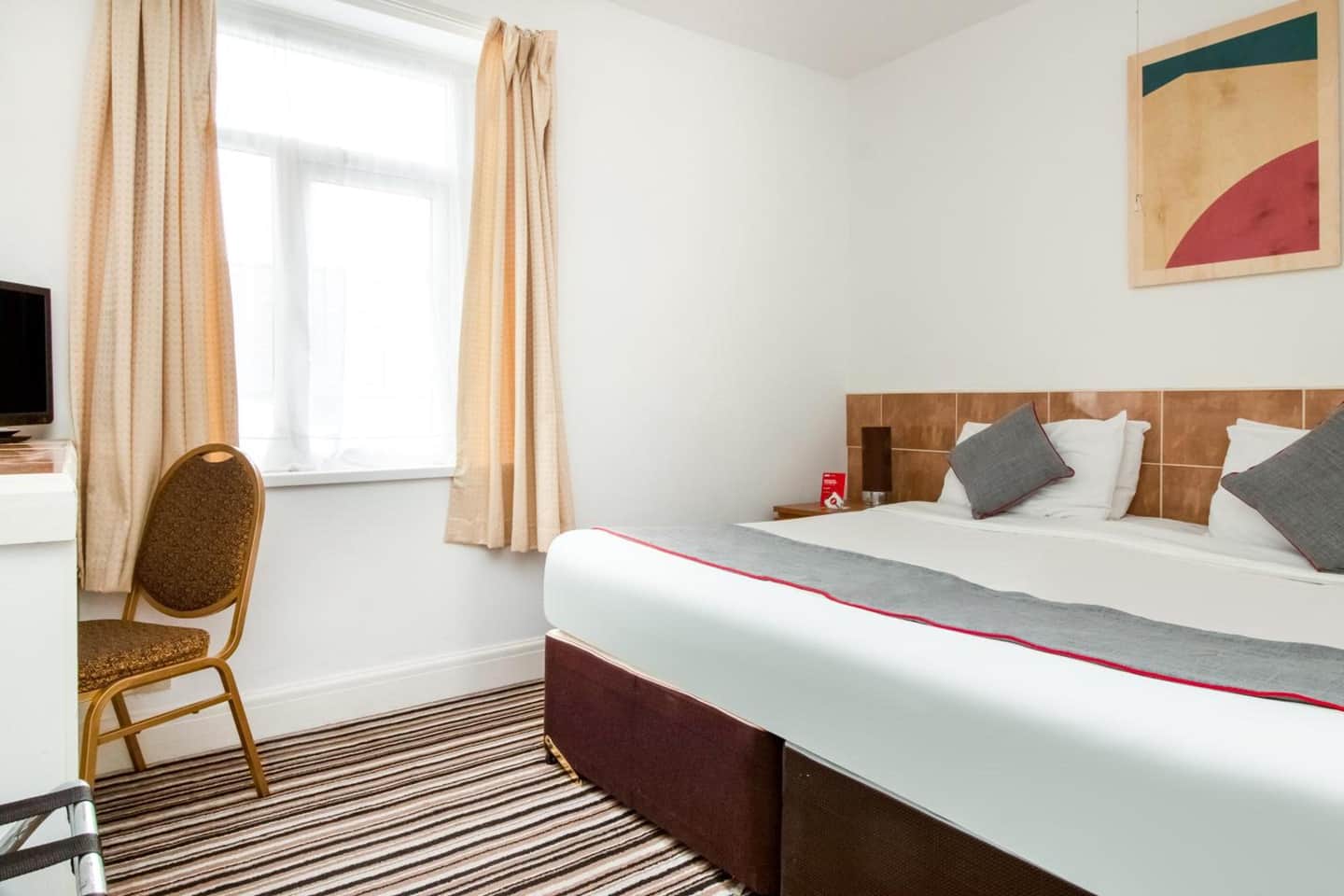 Cardiff Central Hotel by Belvilla