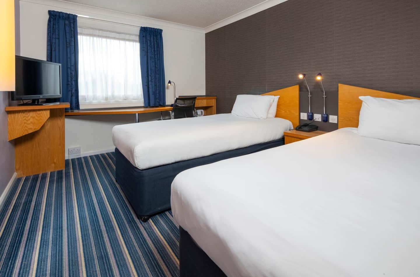 Holiday Inn Express - Stafford