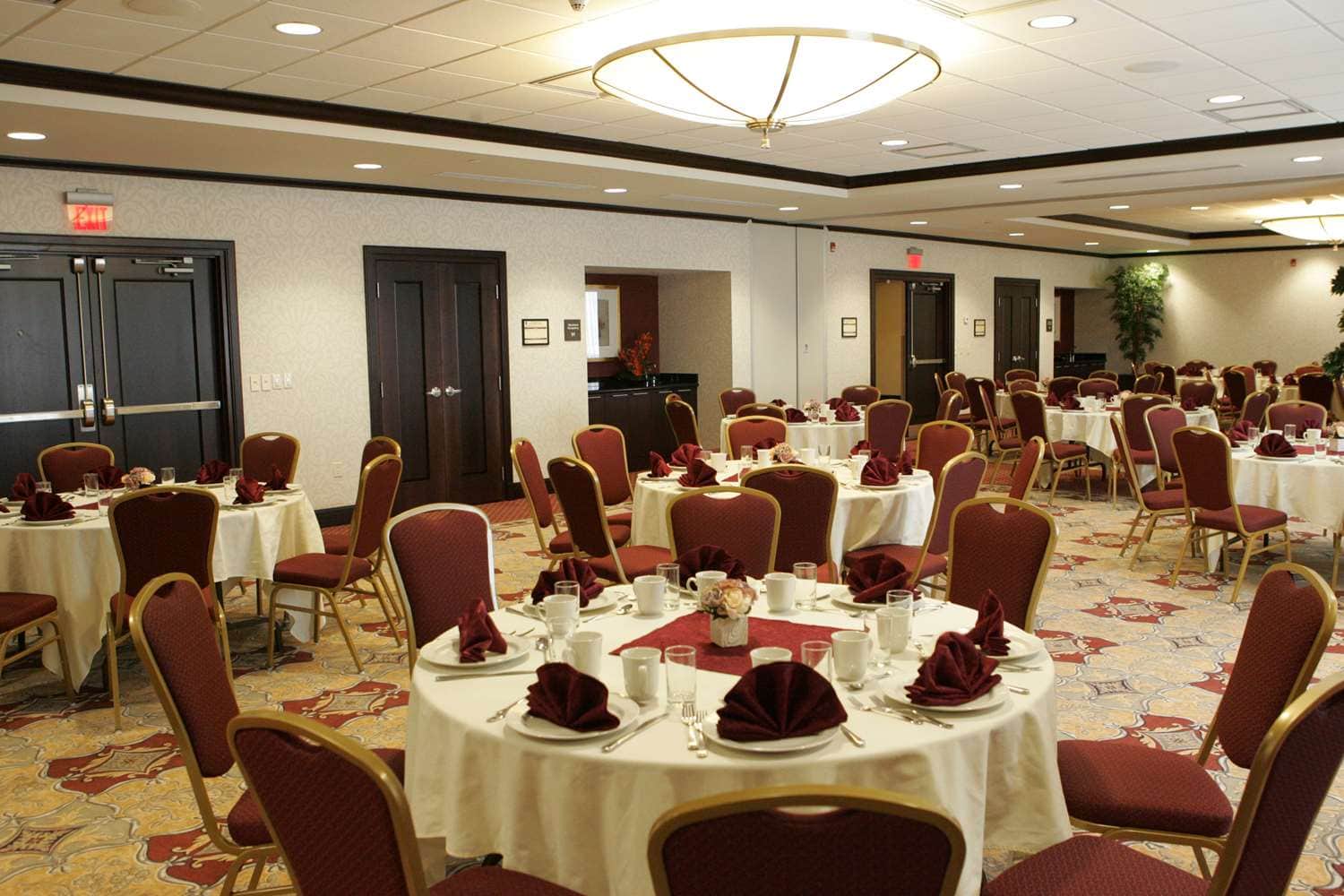 Hampton Inn by Hilton Toronto Airport Corporate Centre