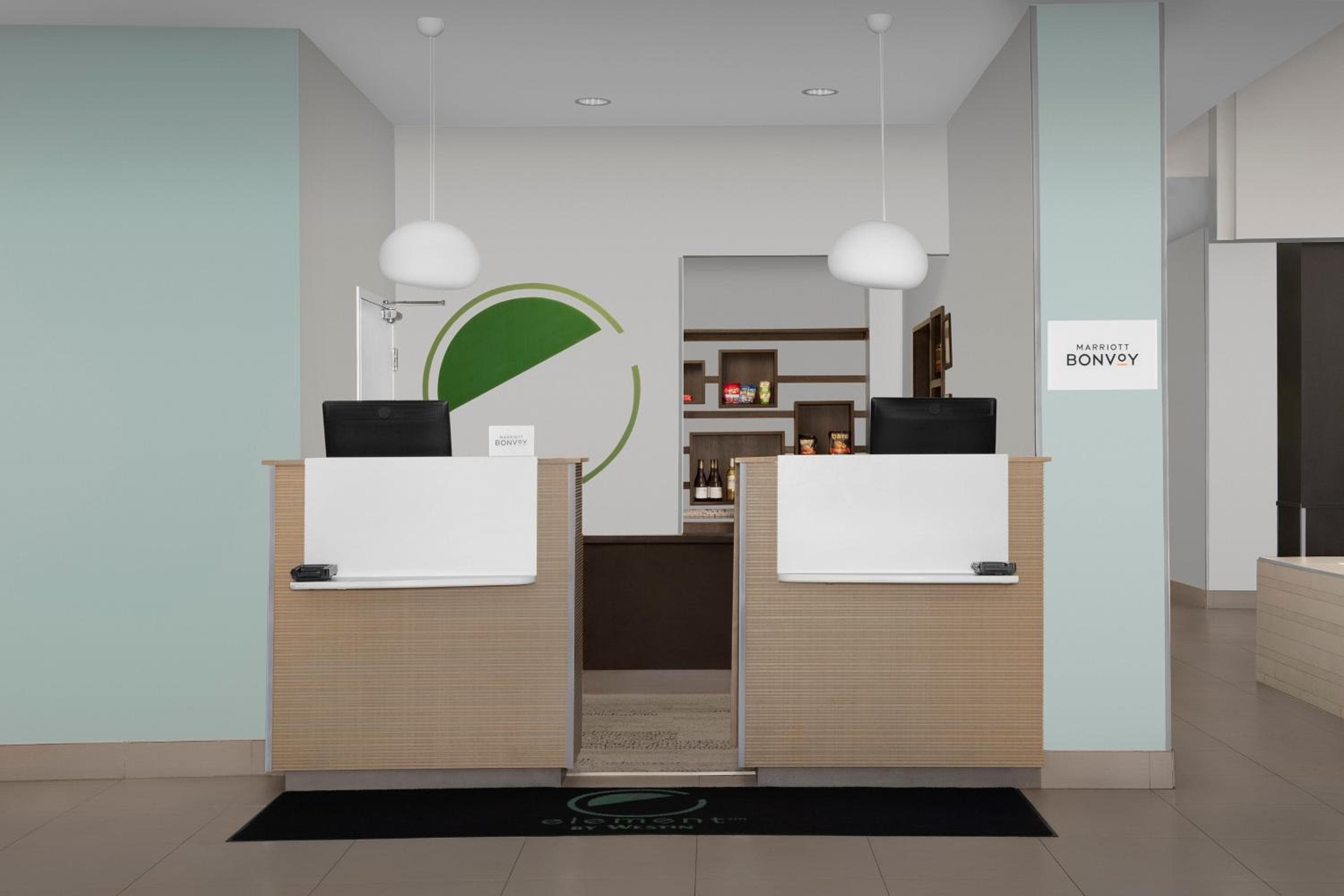 Element Denver Park Meadows