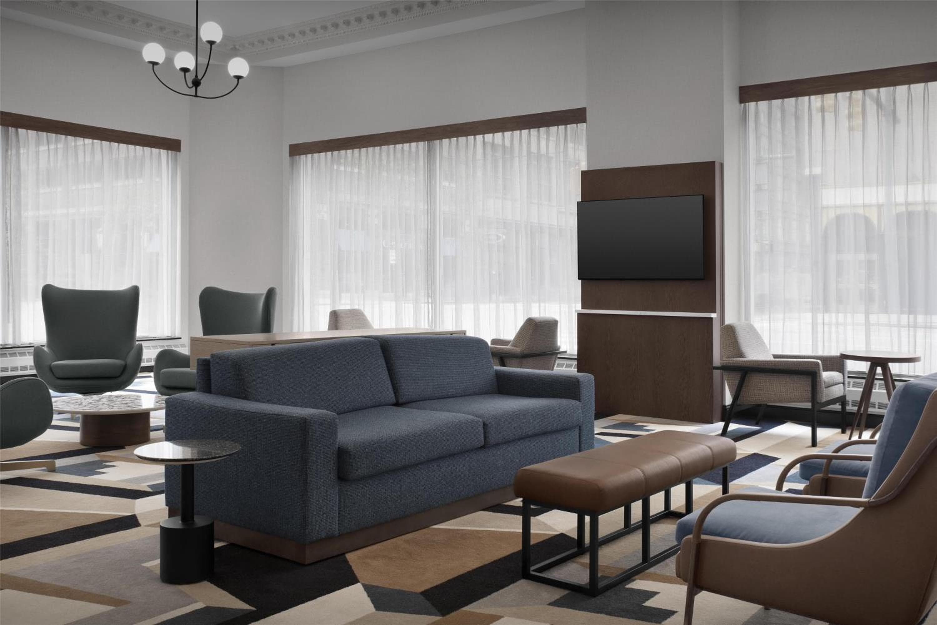 Hampton Inn Indianapolis Downtown Across from Circle Center