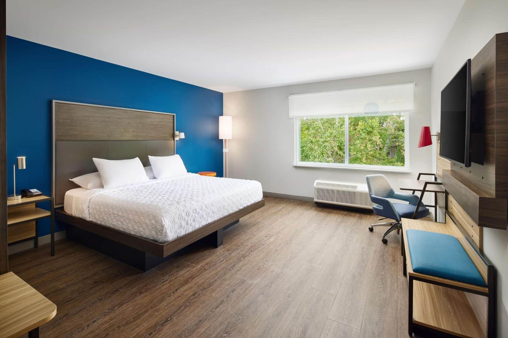 Tru by Hilton Atlanta Northlake Parkway