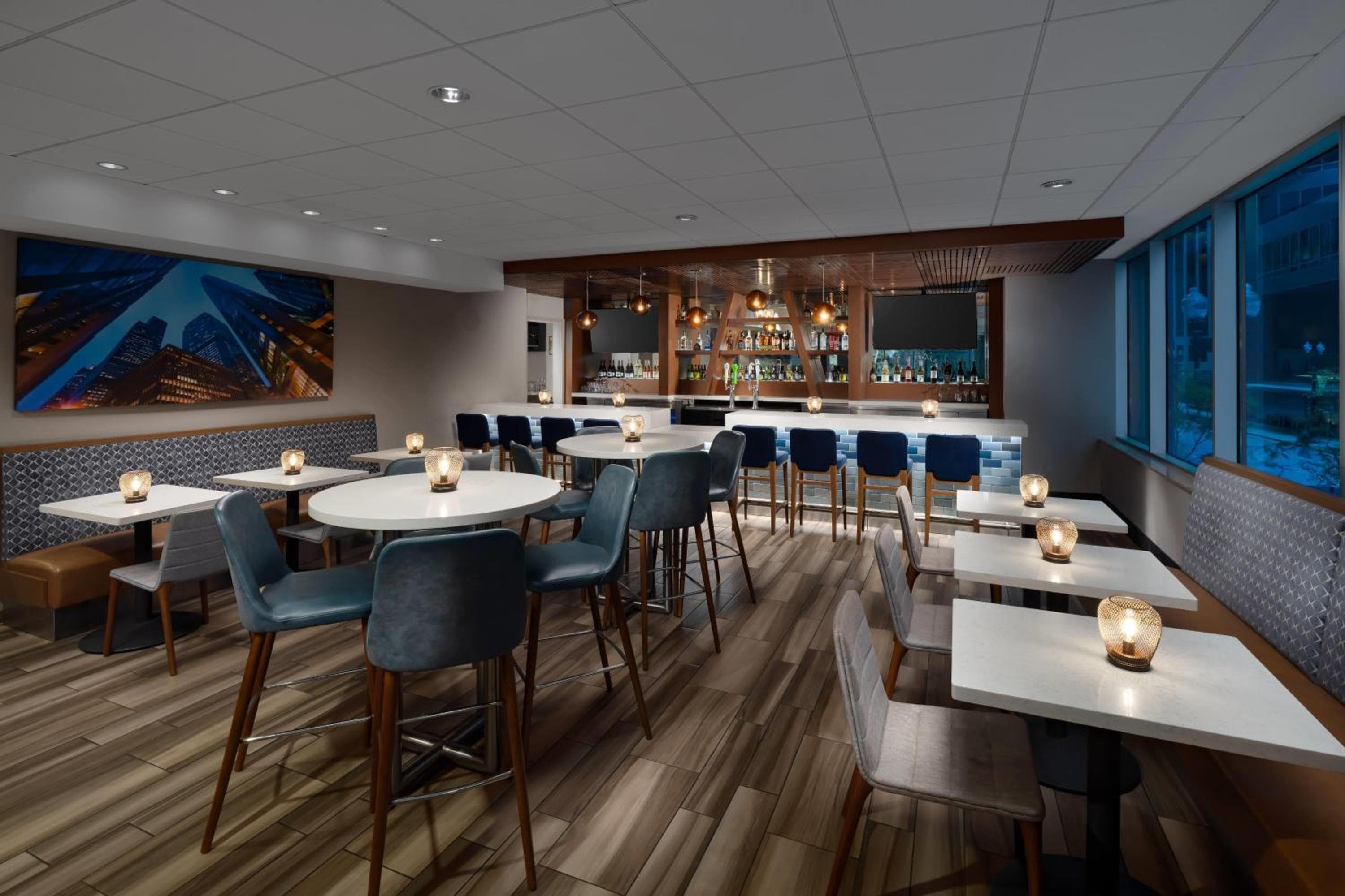 La Quinta Inn & Suites by Wyndham Chicago Downtown