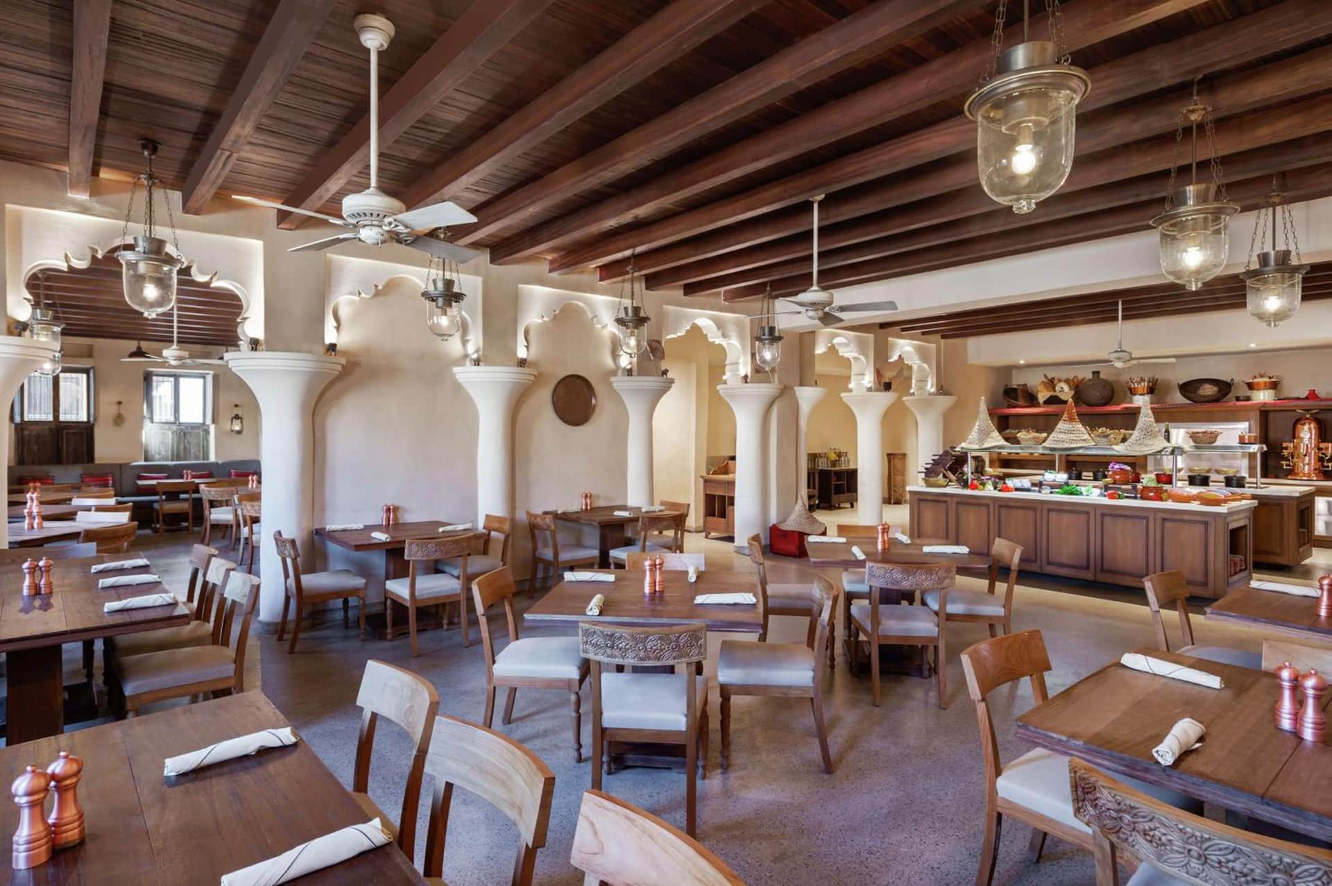 Al Seef Heritage Hotel Dubai, Curio Collection by Hilton