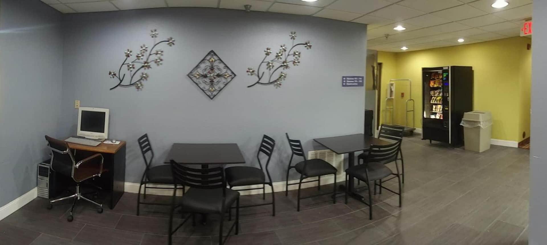 Microtel Inn & Suites by Wyndham Dayton/Riverside OH
