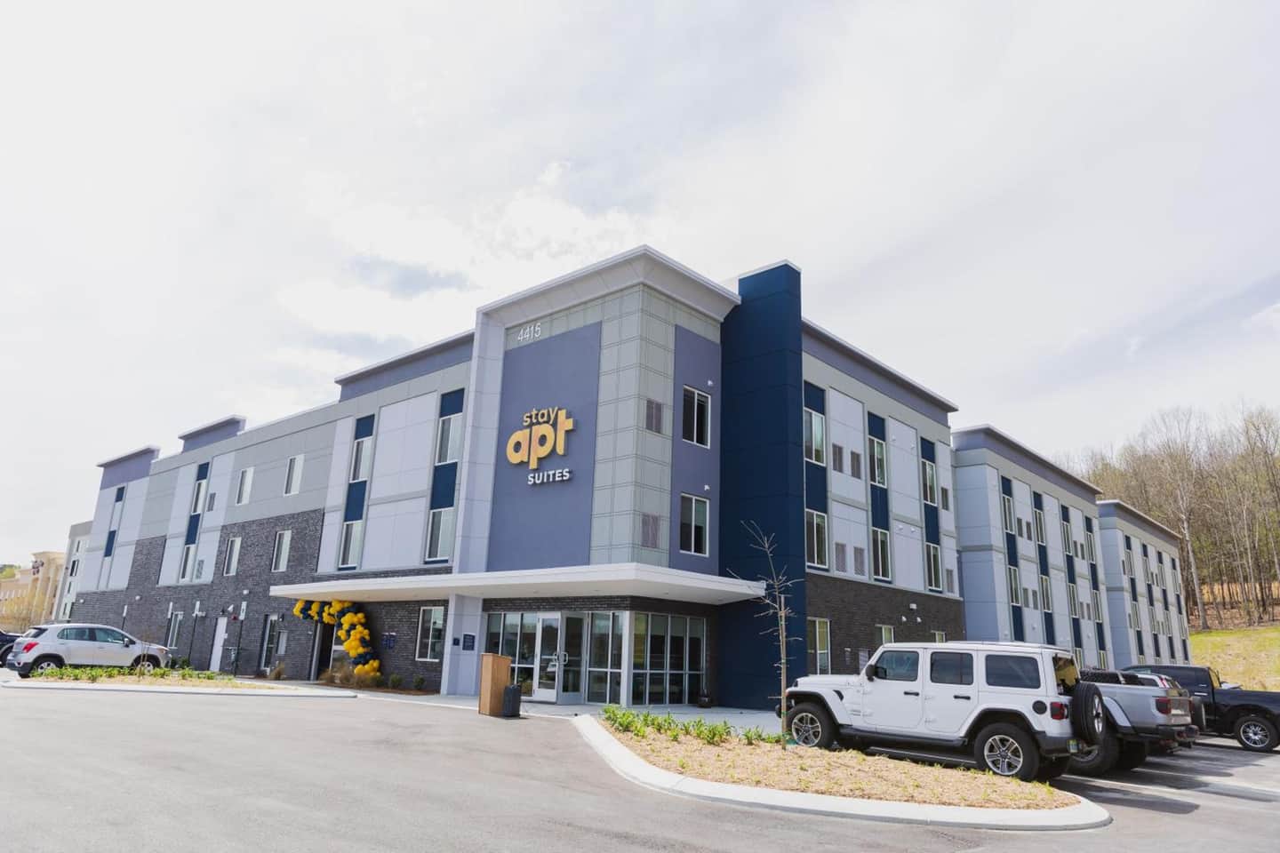 stayAPT Suites Cleveland TN