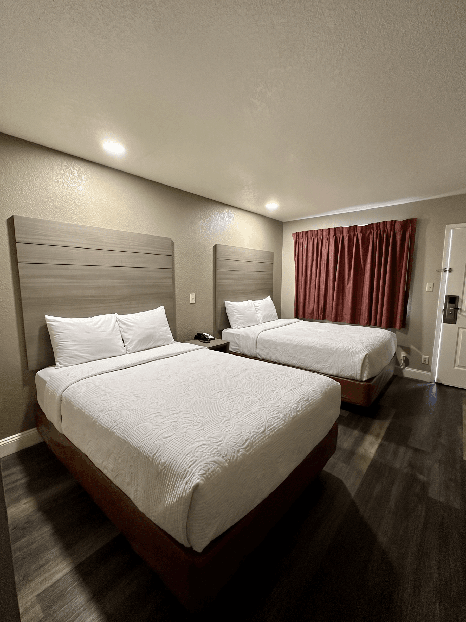 River Inn Motel