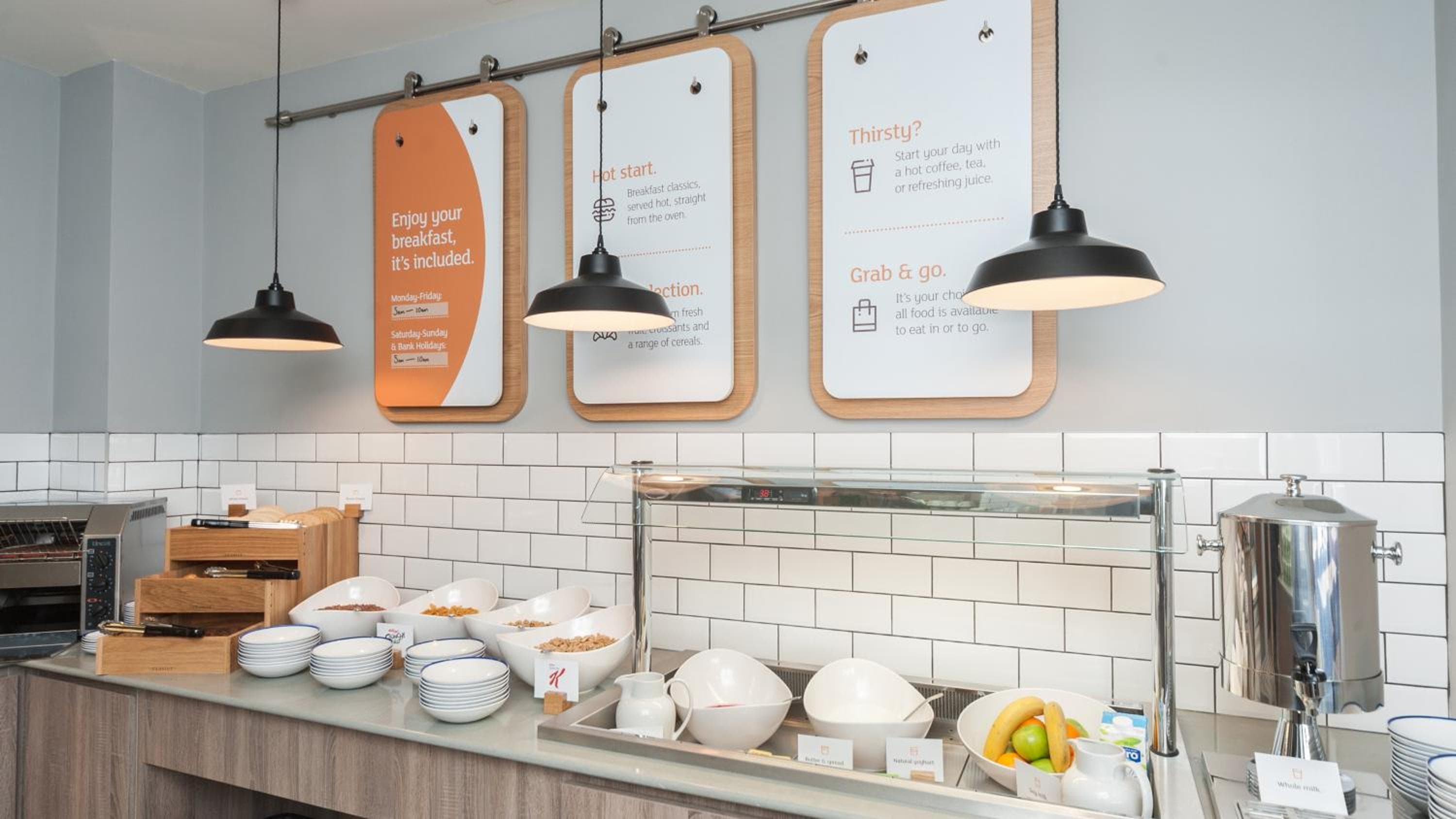 Holiday Inn Express Aberdeen Airport