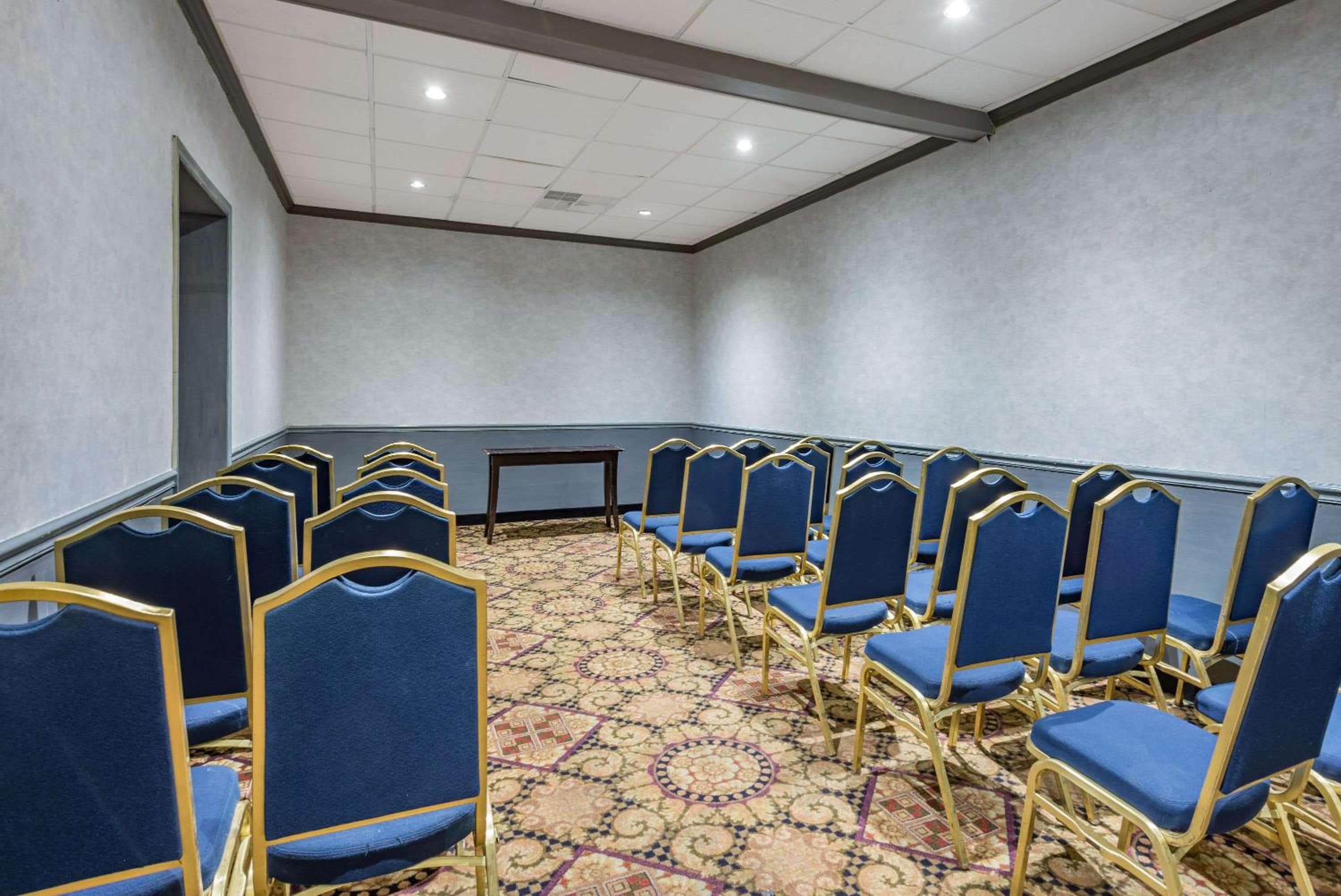 Ramada by Wyndham West Atlantic City