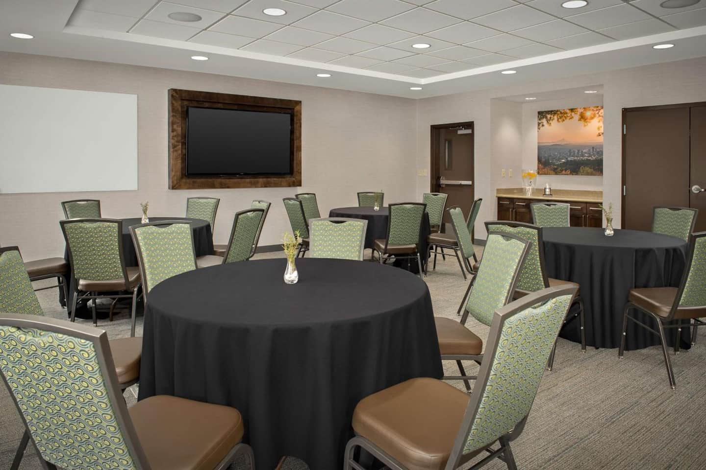 Hampton Inn & Suites by Hilton Portland Hillsboro