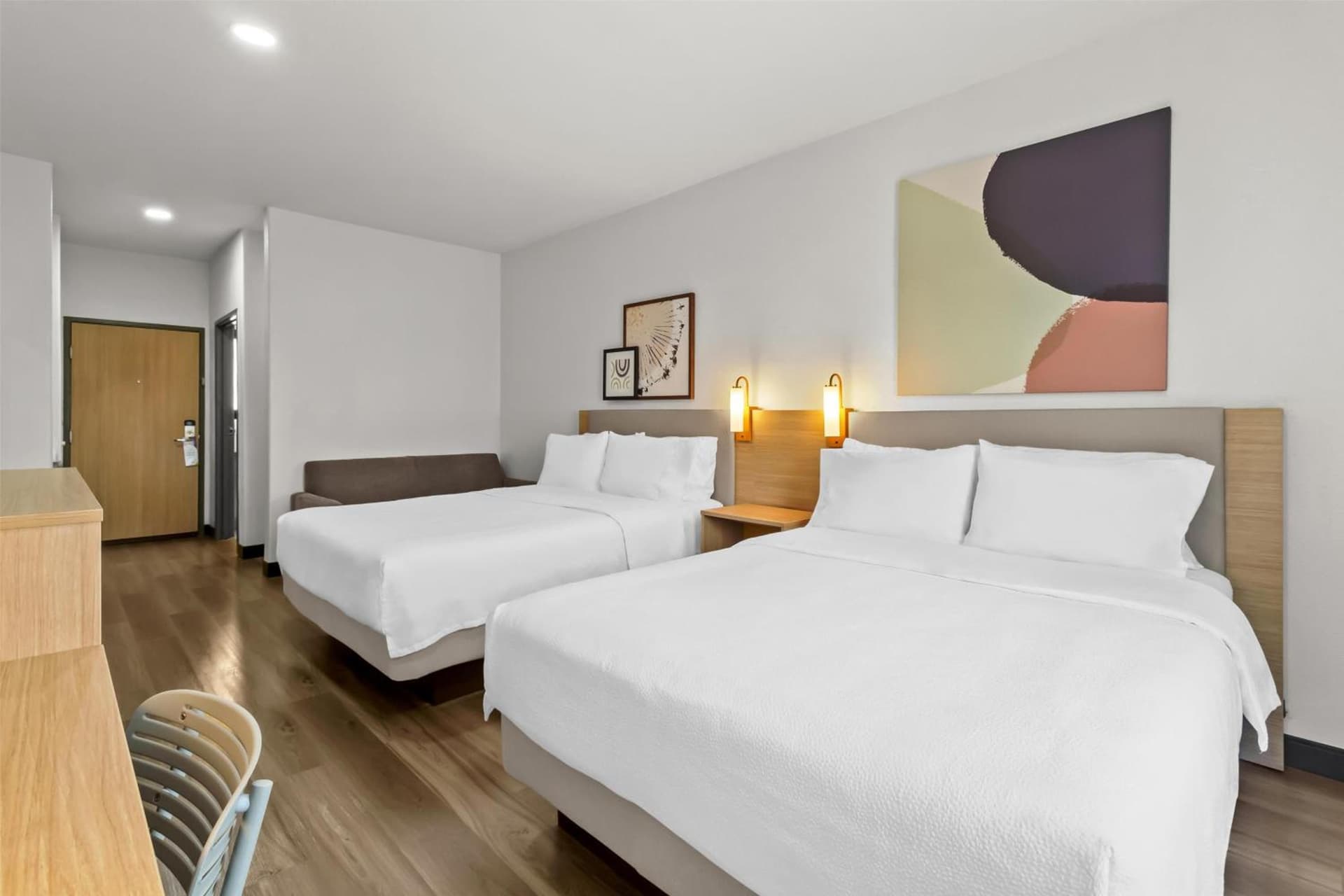 Spark by Hilton Houston Hobby Airport