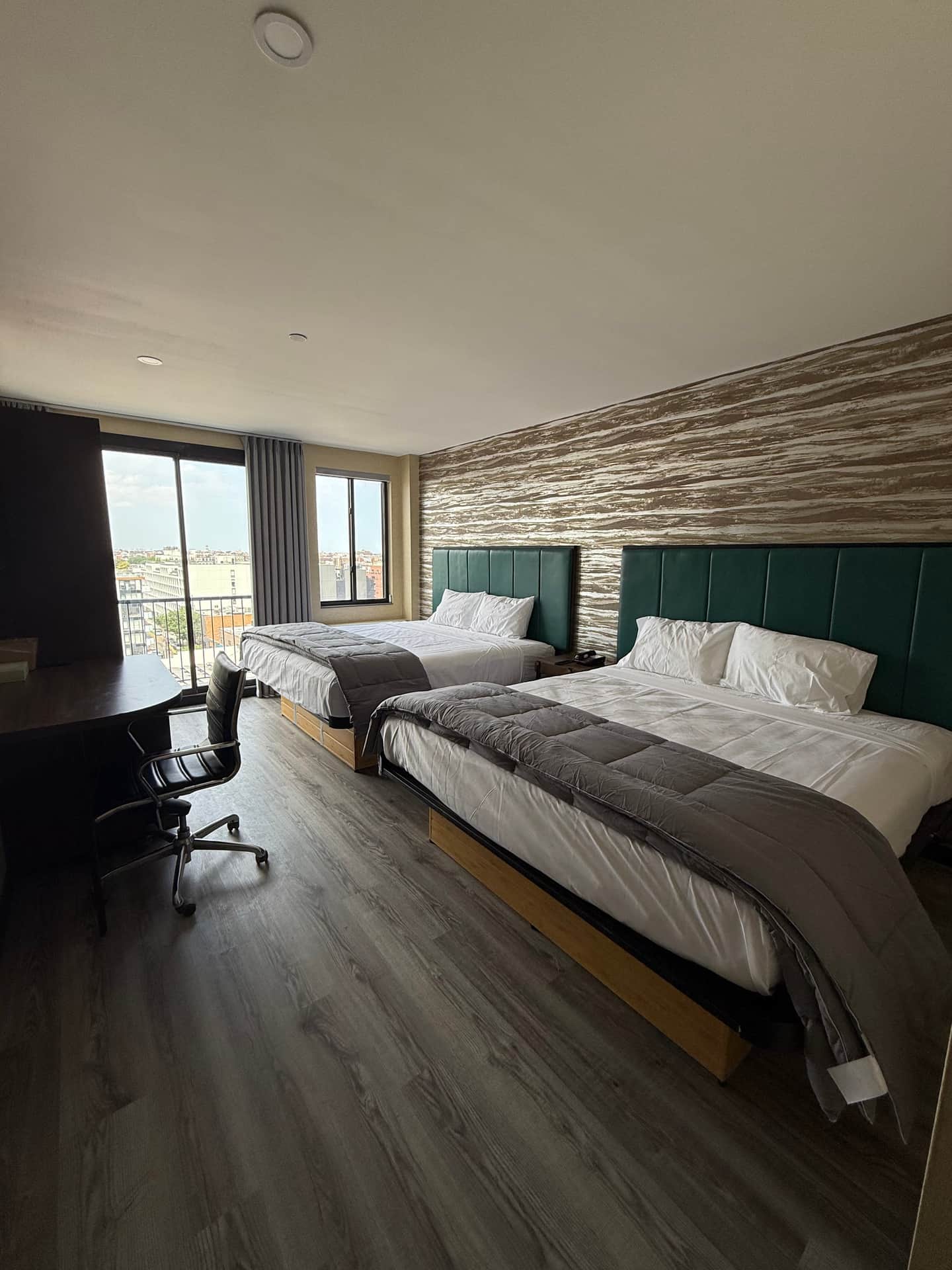 Skylux Hotel