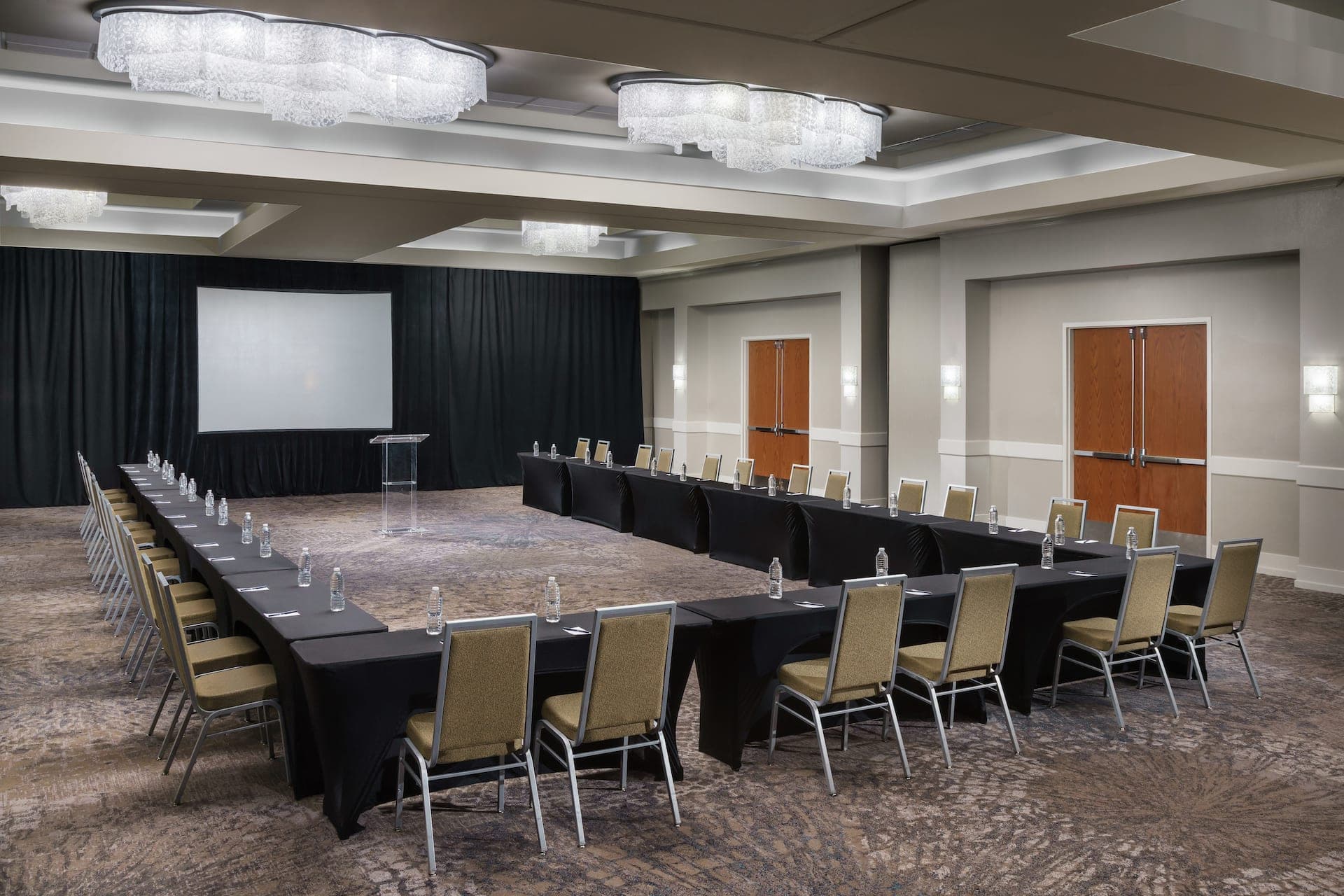 DoubleTree by Hilton Orlando Airport