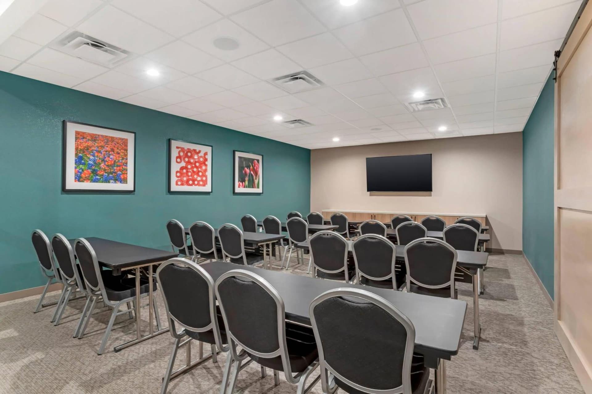 Cambria Hotel Euless - DFW Airport South