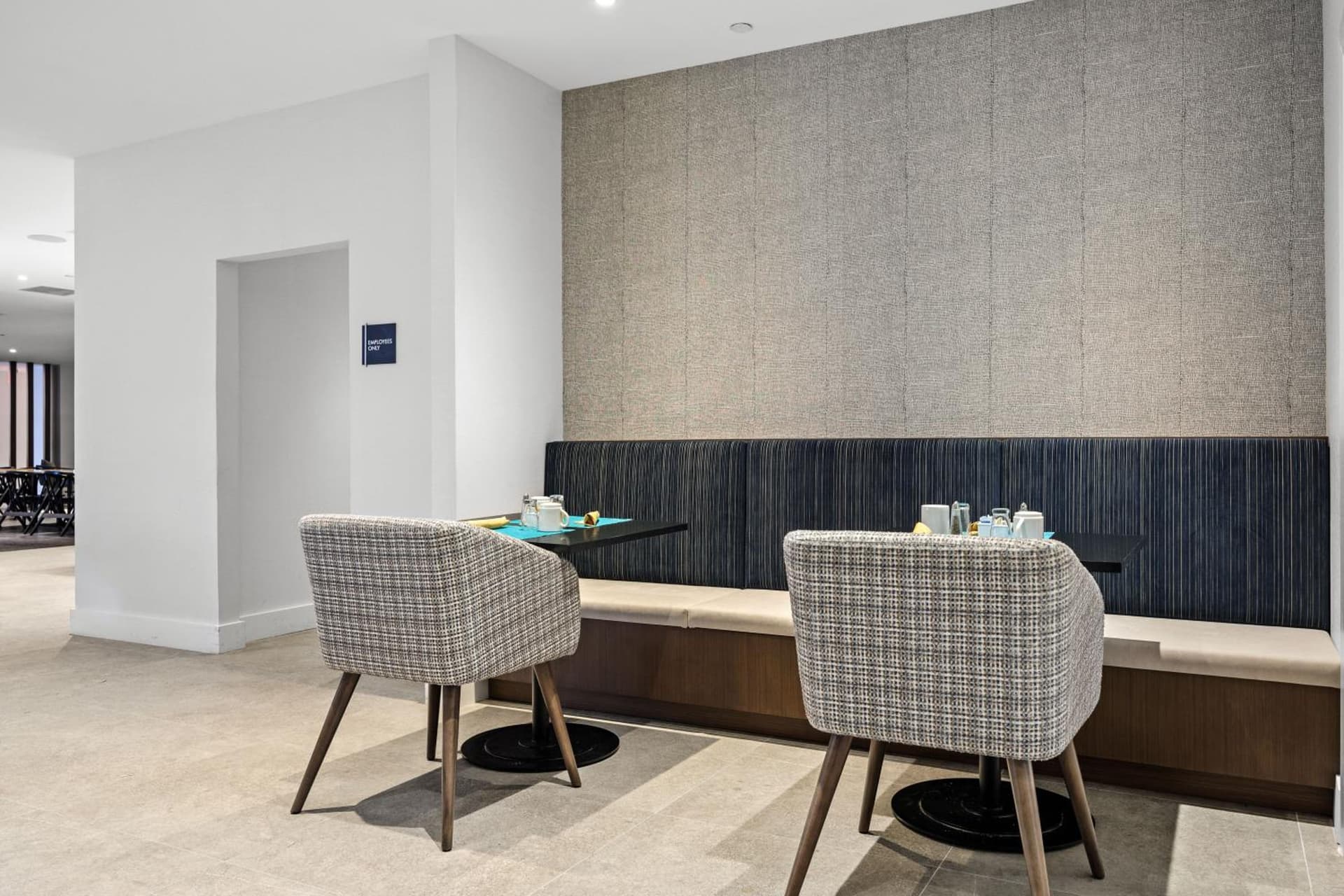 DoubleTree by Hilton New York JFK Airport