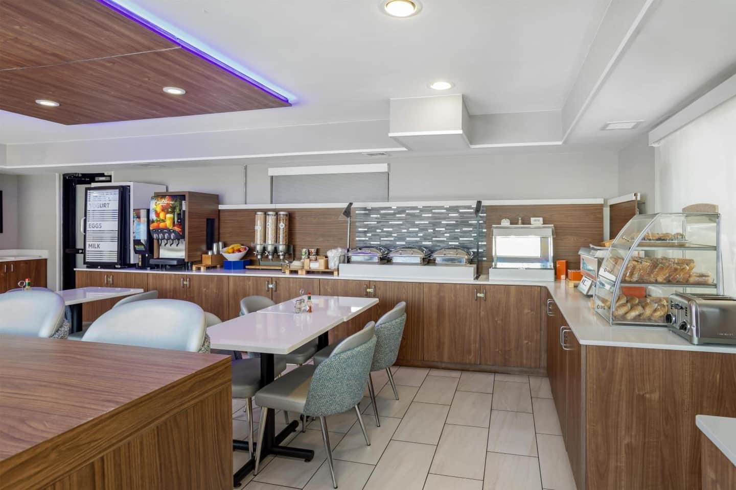 Best Western Roslyn-Long Island Hotel