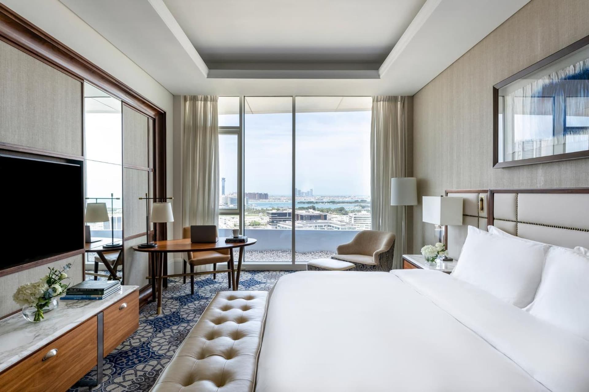 Grand Plaza Mövenpick Media City