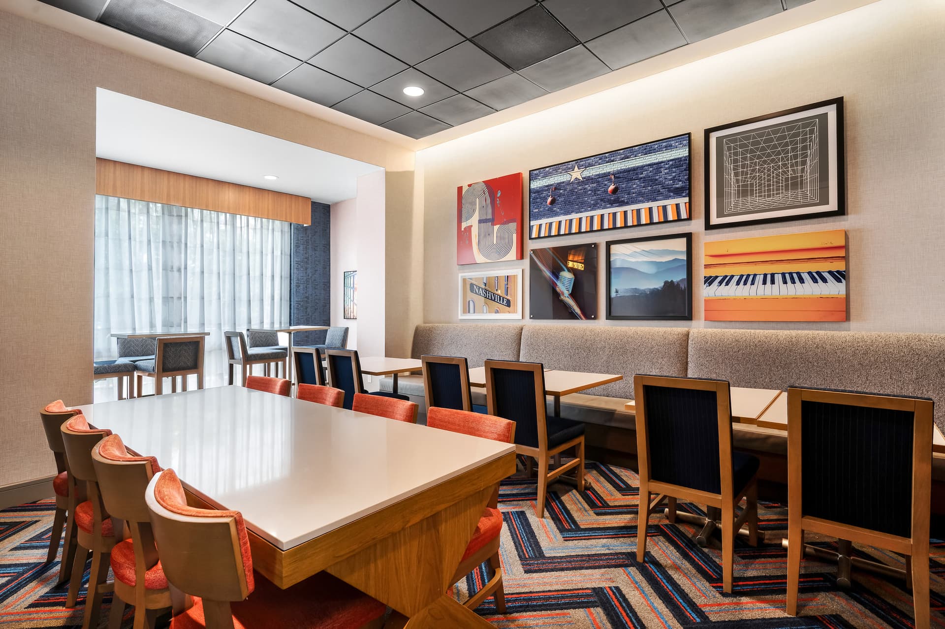 Hampton Inn by Hilton Nashville Airport Century Place