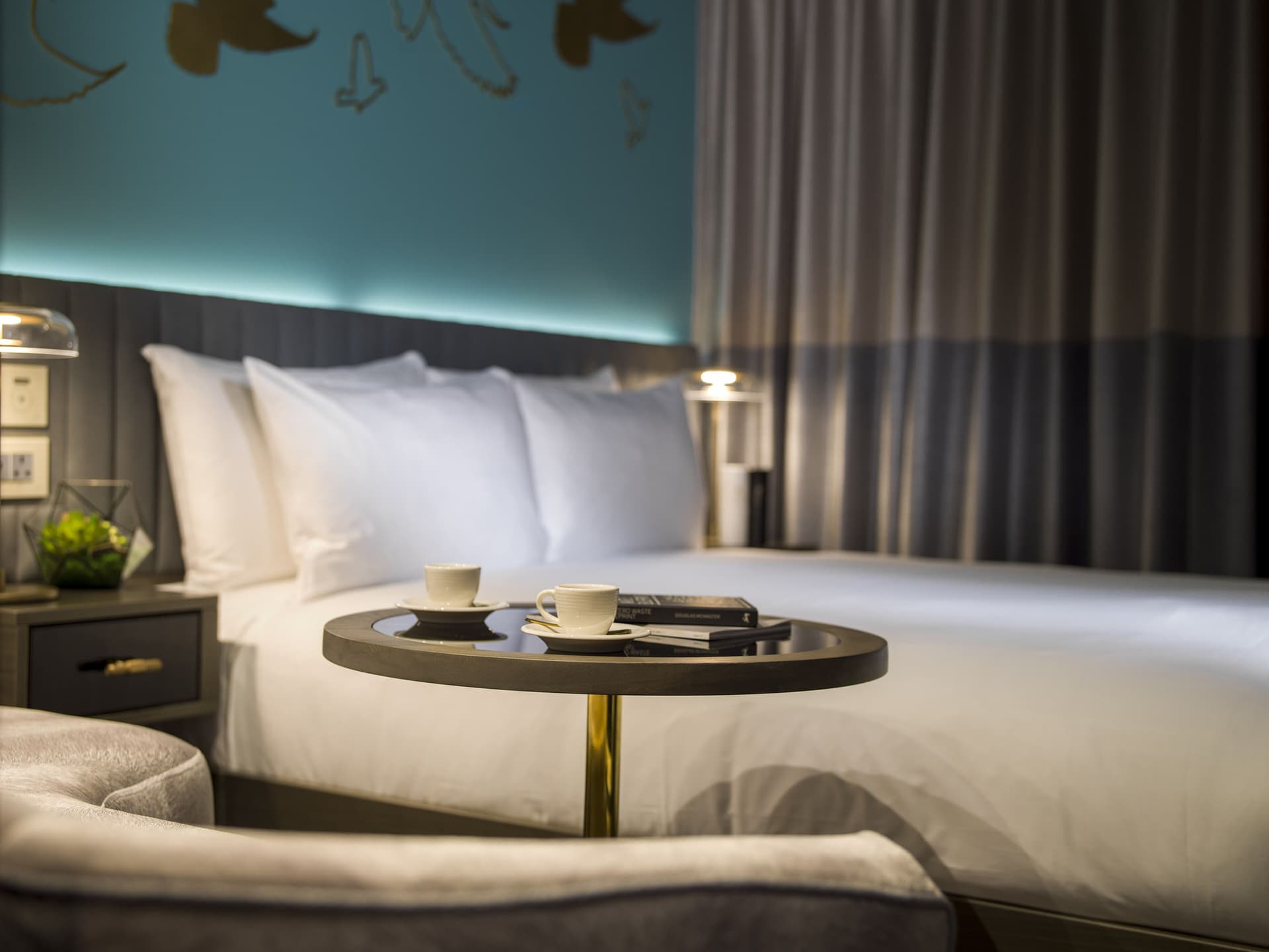 Middle Eight - Covent Garden