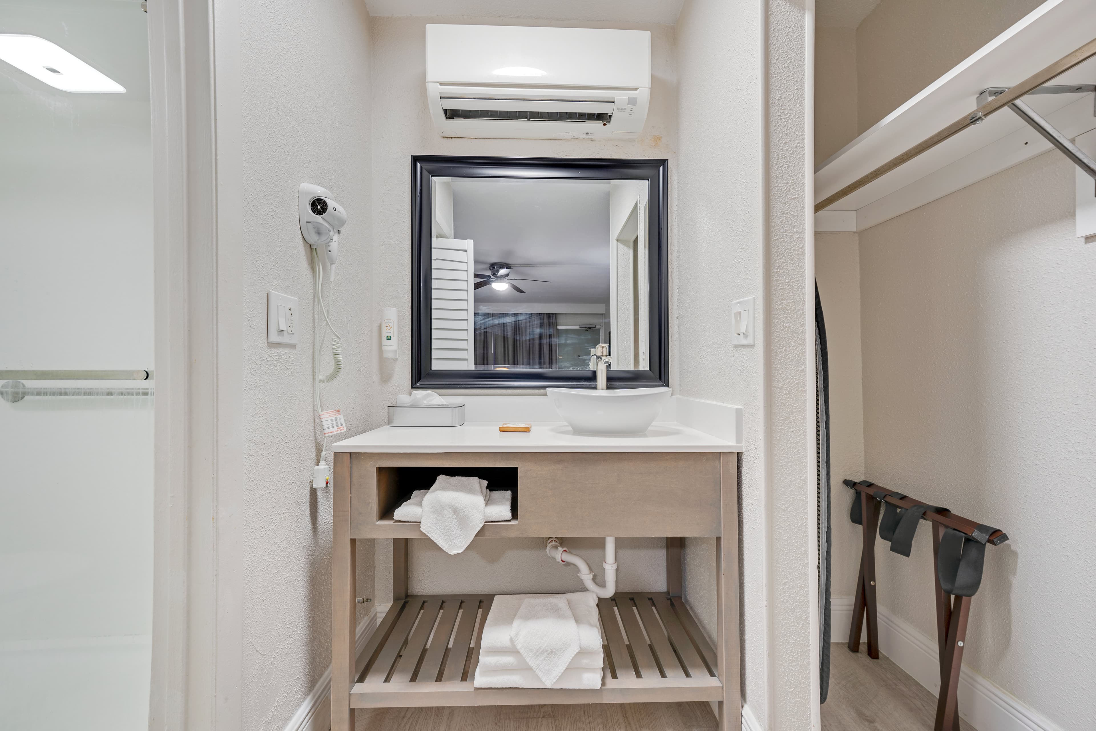 Quality Inn & Suites Hollywood Boulevard