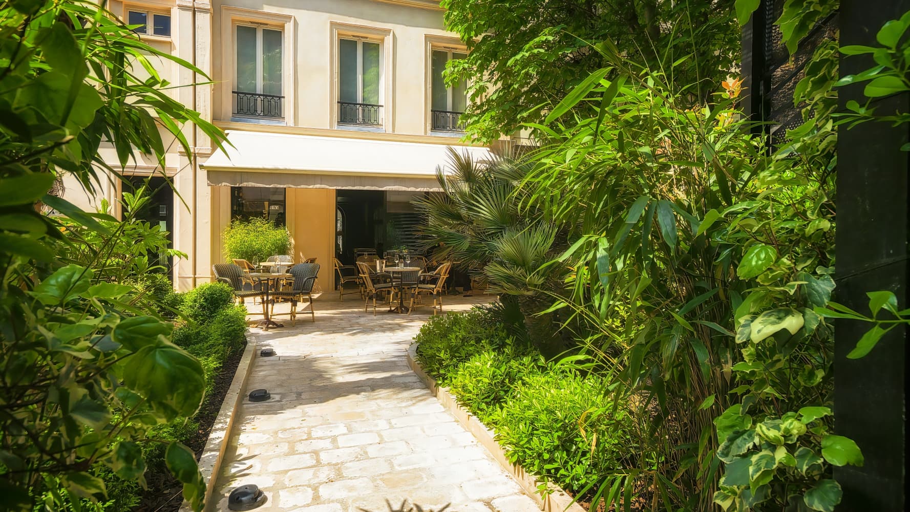 B Montmartre Hôtel