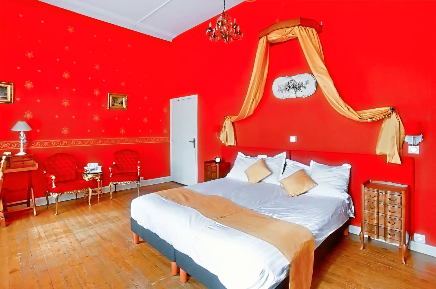 Château de Moulin le Comte B&B