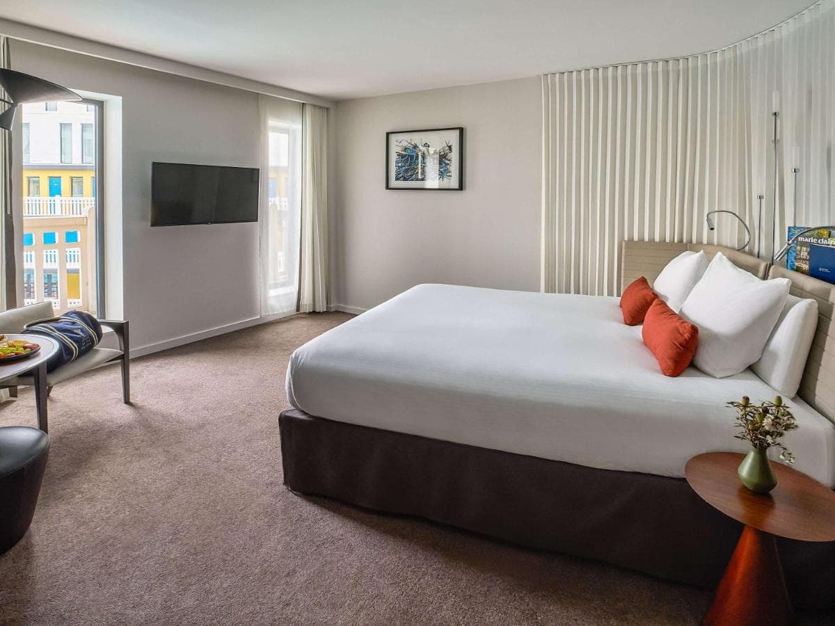 Molitor Hotel & Spa Paris MGallery Collection