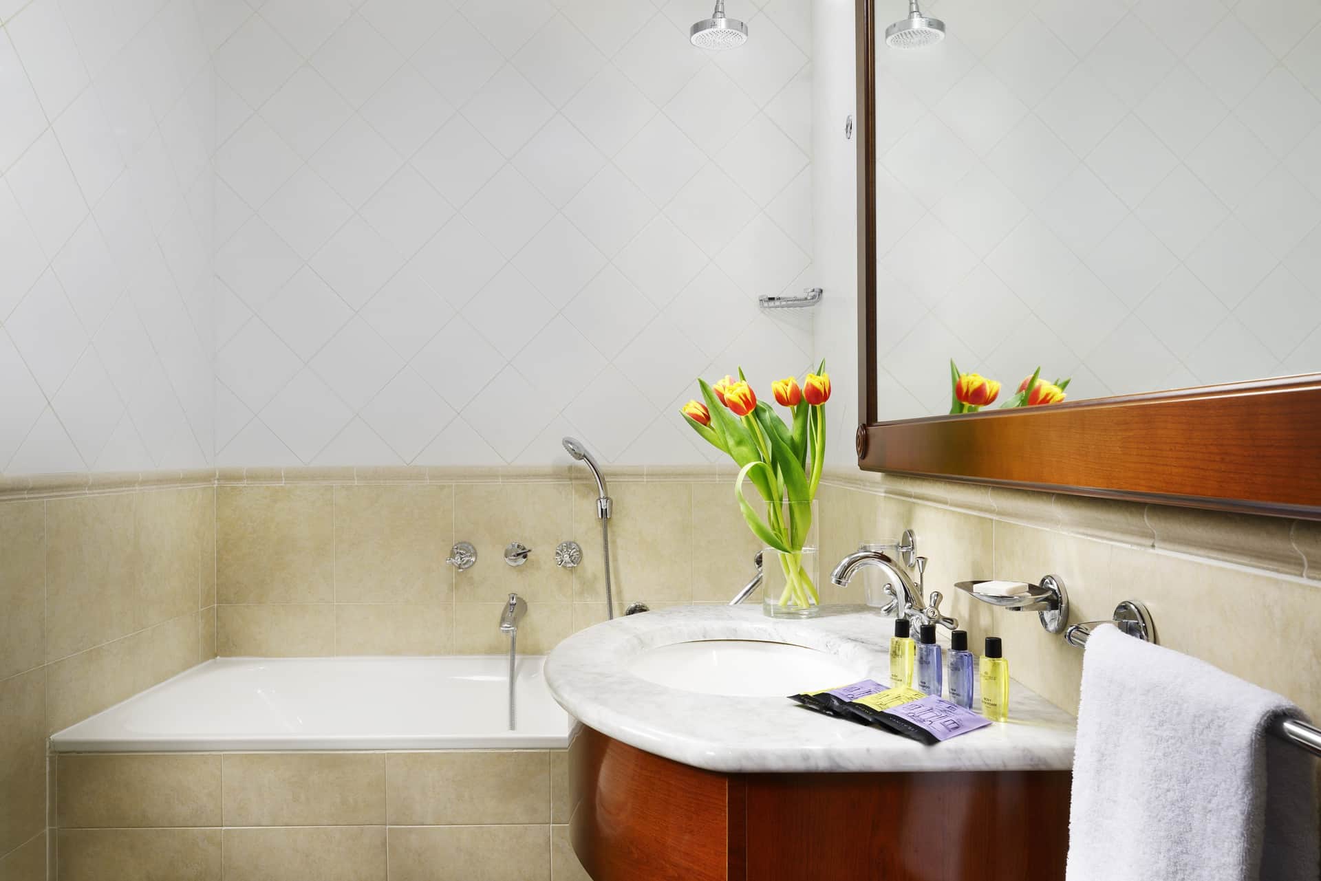 UNAWAY Hotel & Residence Linea Uno Milano