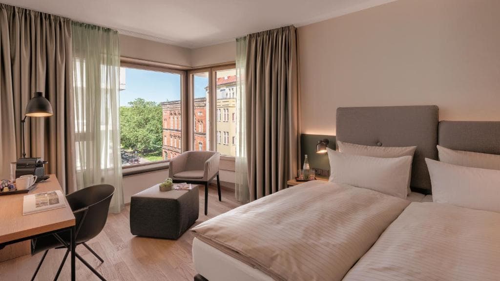 The Yard Hotel