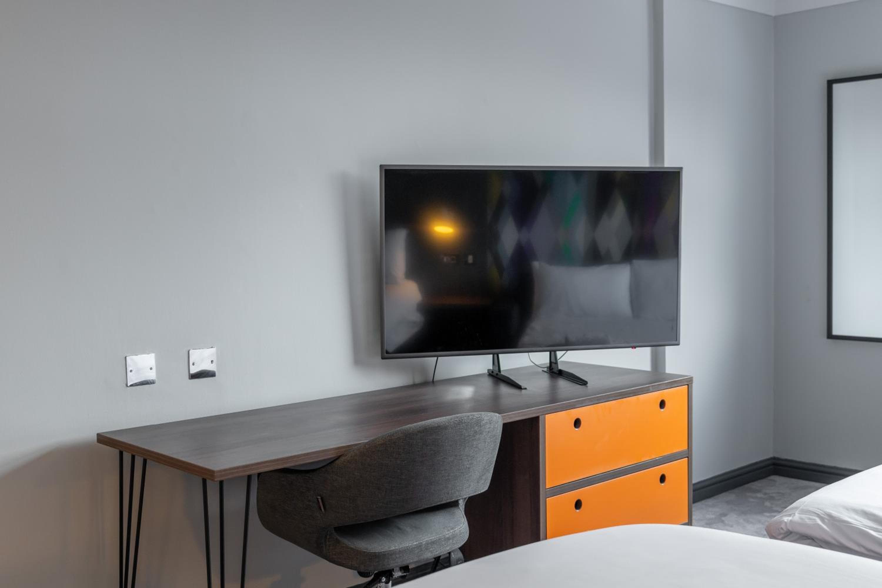 Village Hotel Chester St Davids