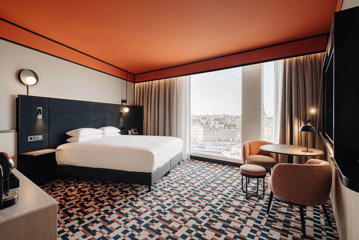 DoubleTree by Hilton Amsterdam Centraal Station