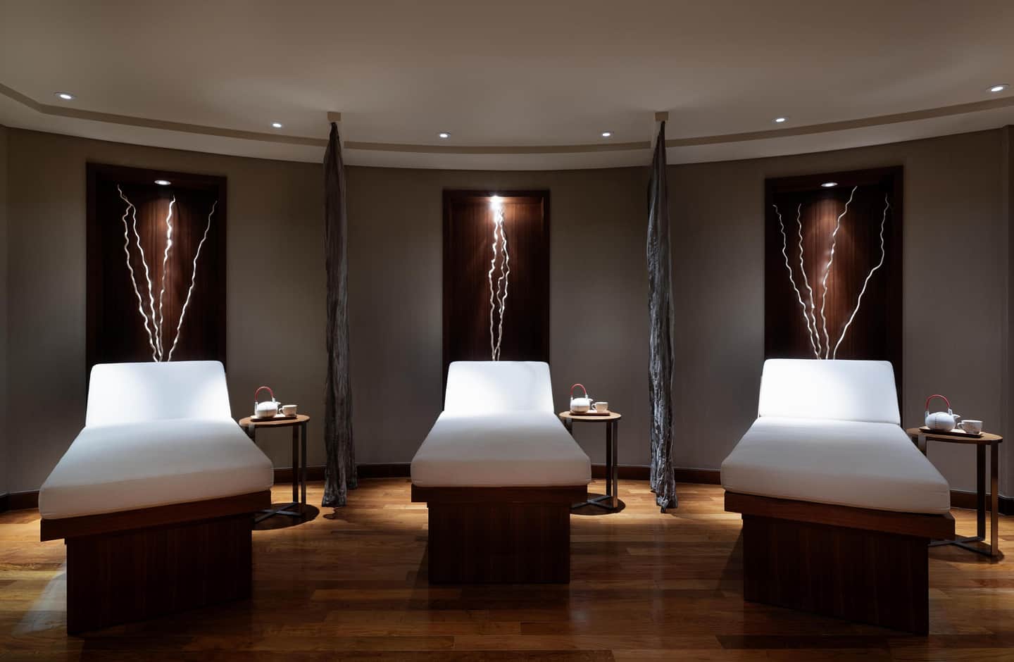 Grand Millennium Al Wahda Hotel